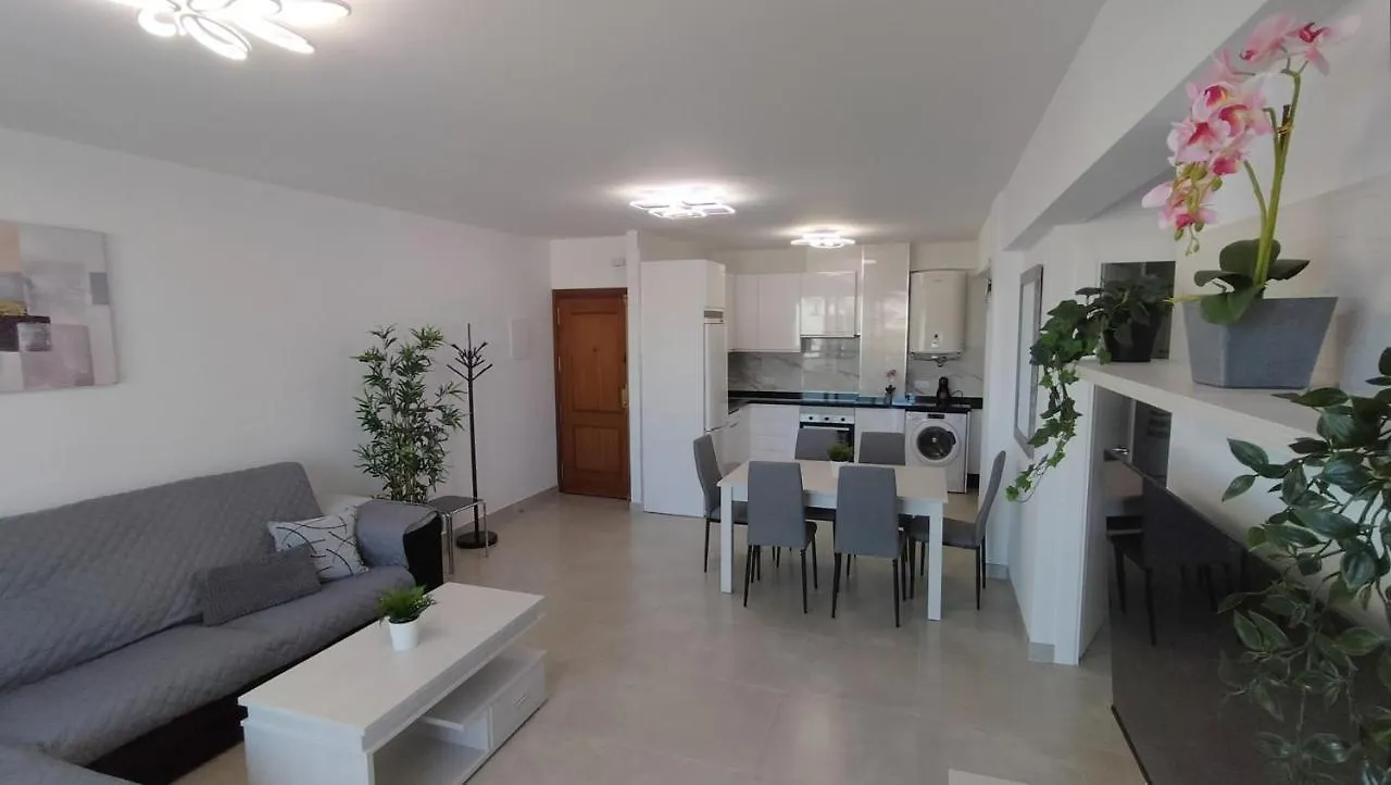 Vivienda Fines Turisticos Apartment Malaga